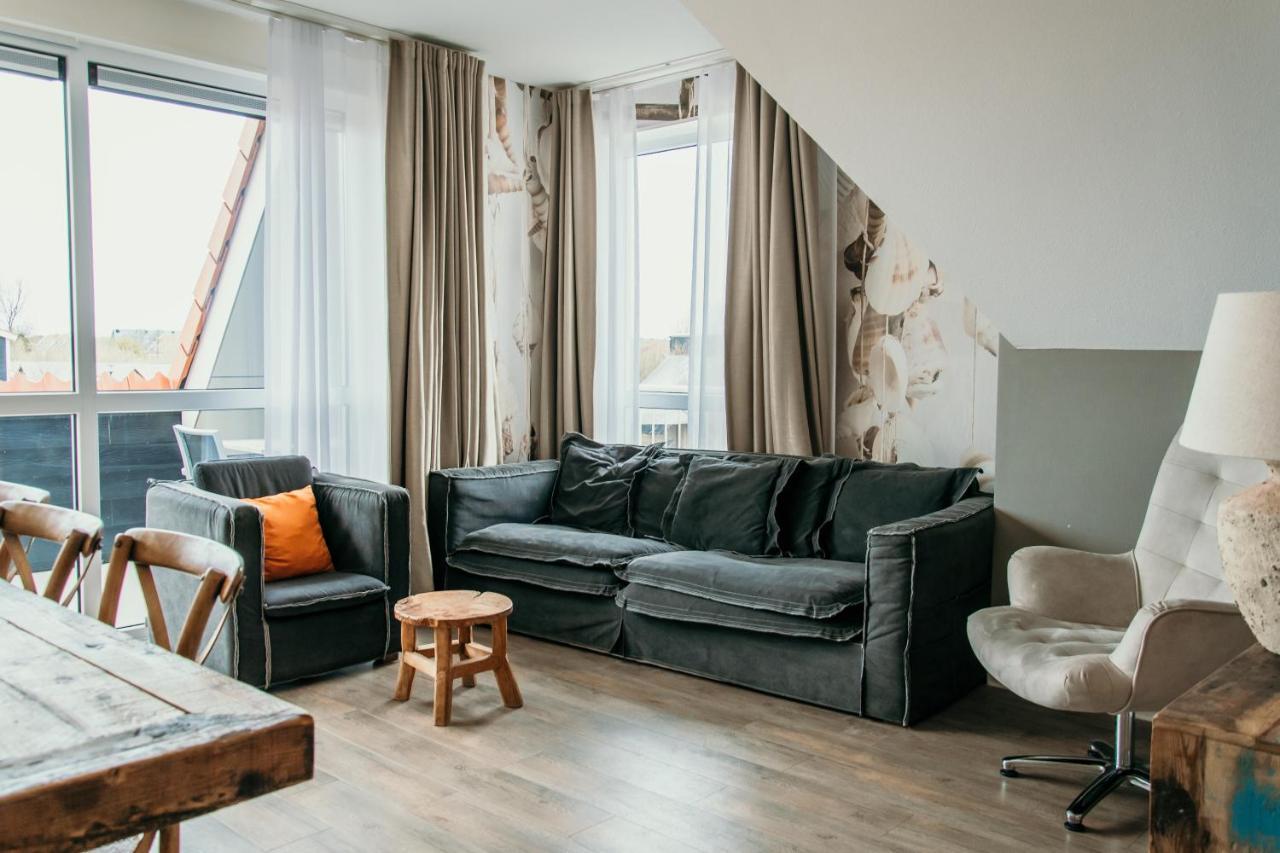 Hotel De Zeeuwse Kust Renesse Exteriör bild