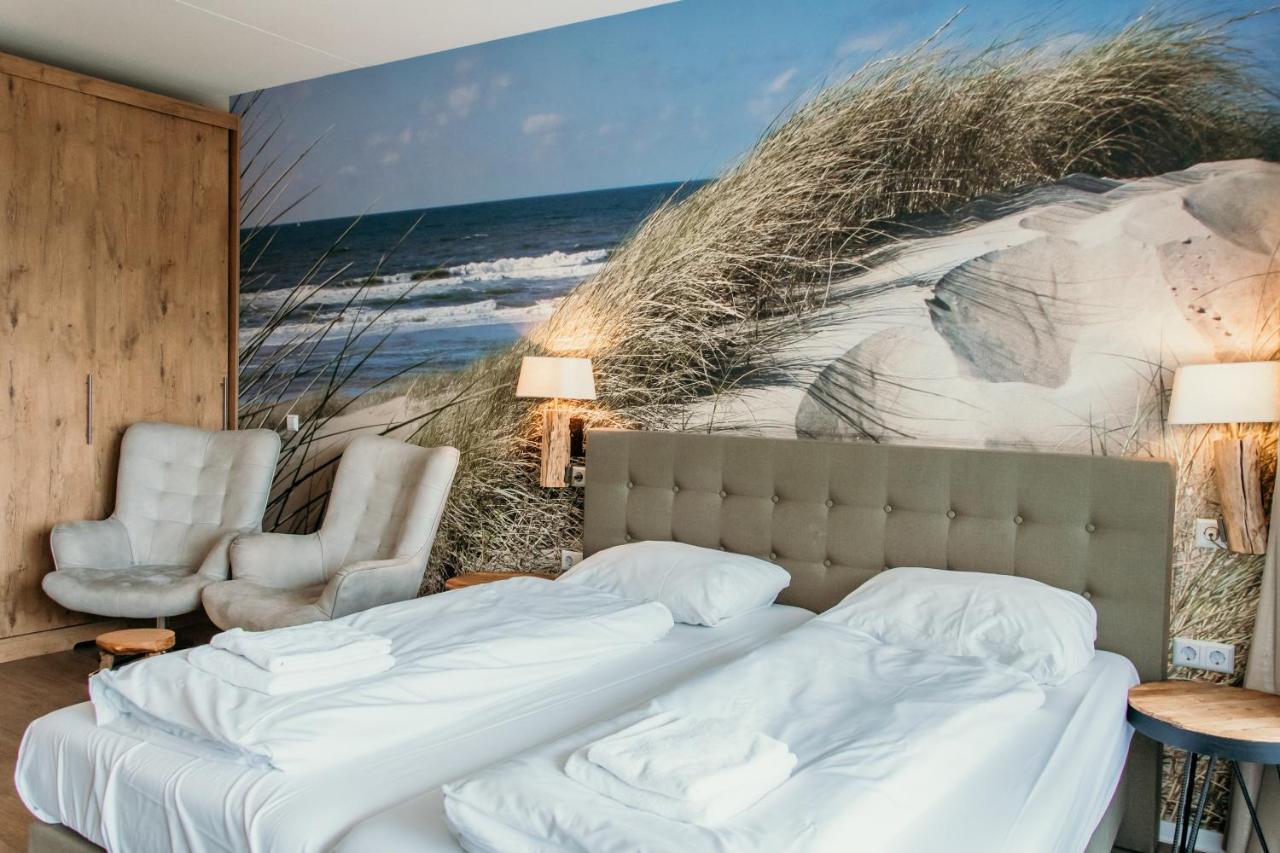 Hotel De Zeeuwse Kust Renesse Exteriör bild